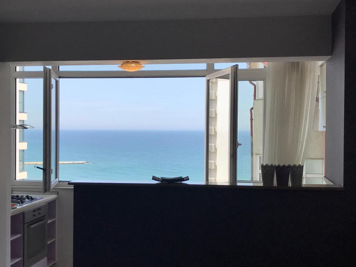 Apartament Plaja Modern Apartment คอนสตันซา ภายนอก รูปภาพ